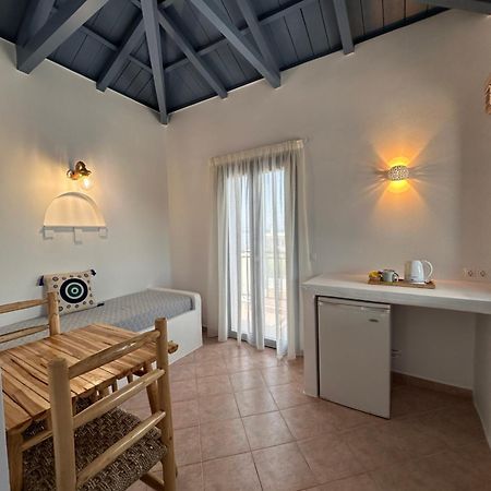 Aquarius Village Agistri Skála Екстериор снимка