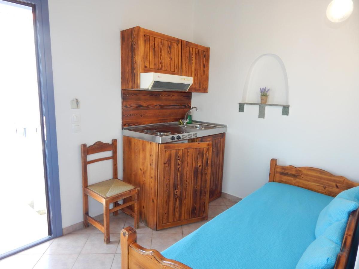 Aquarius Village Agistri Skála Екстериор снимка