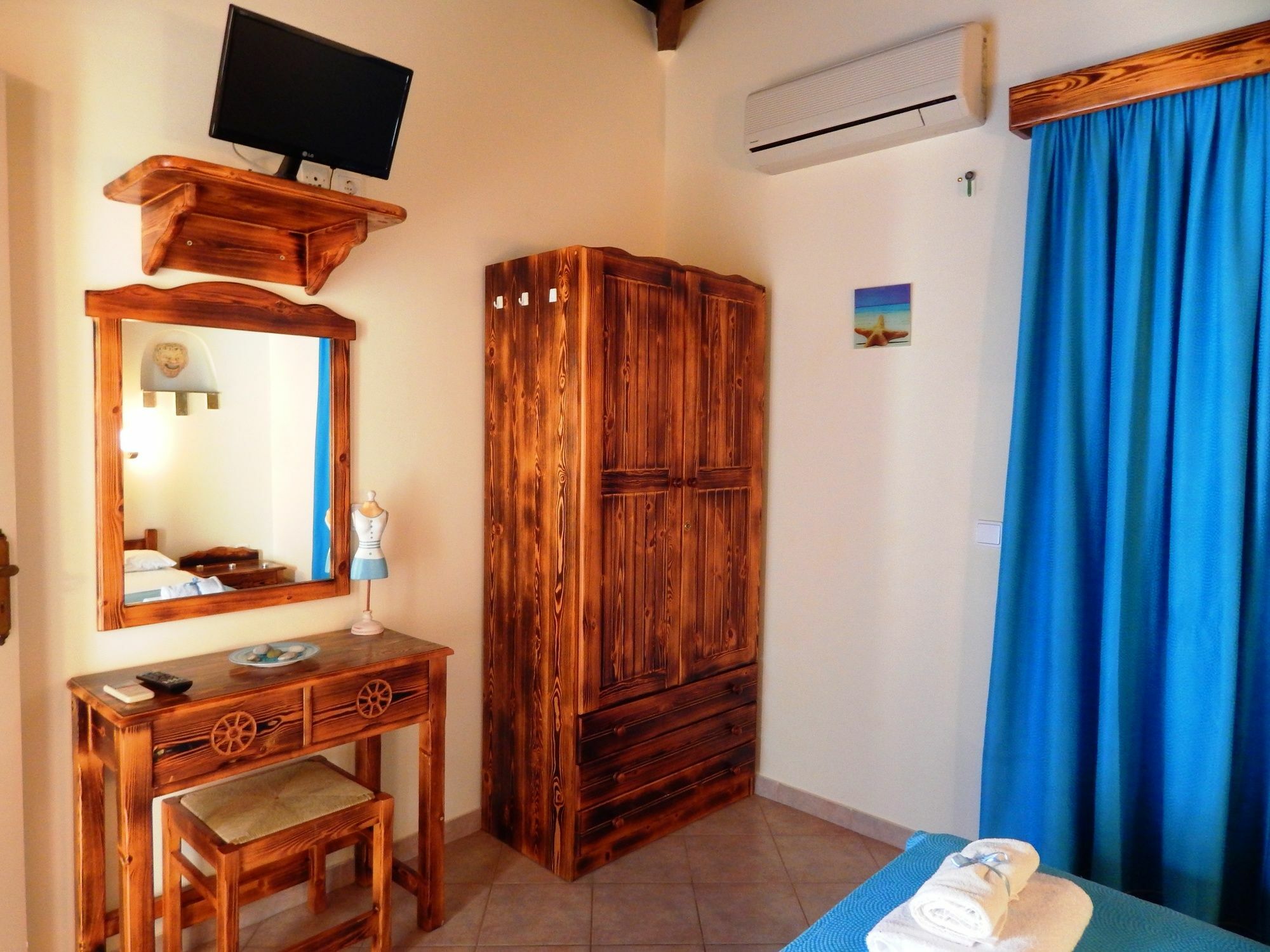Aquarius Village Agistri Skála Екстериор снимка