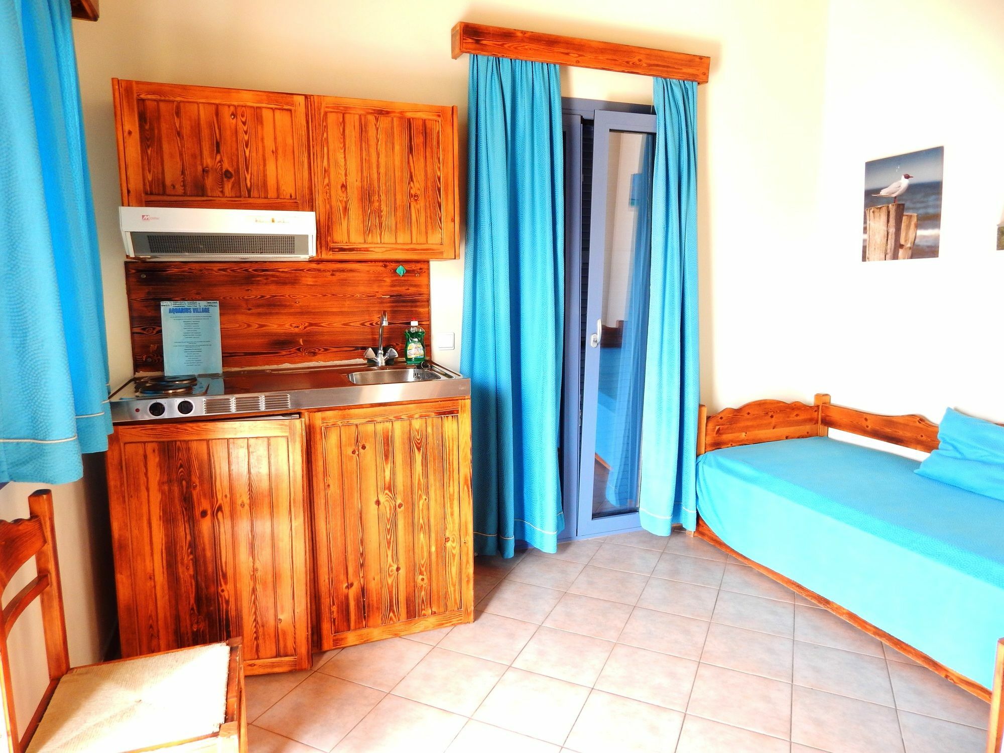 Aquarius Village Agistri Skála Екстериор снимка